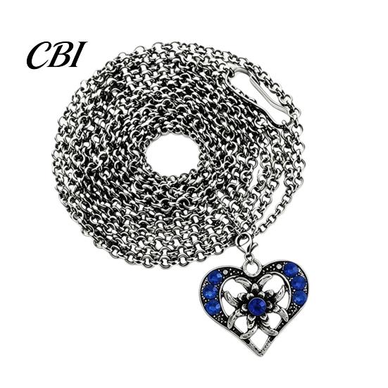 Zierliche Anhängerkette Herz Halskette für Damen, Bayerische Strass Sexy Brust Extra Lange Halskette, Vintage Oktoberfest Korsett Schmuck Zubehör