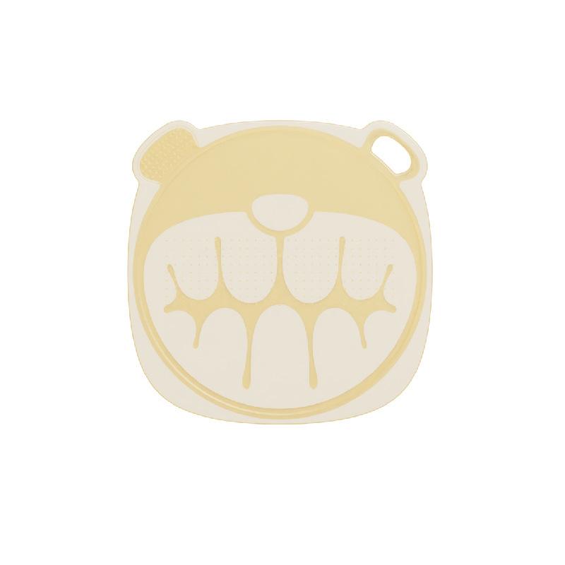 Silicone Little Bear Soft Cutting Board - Lightweight Chopping Board for Babies - Suitable for Cutting Fruits