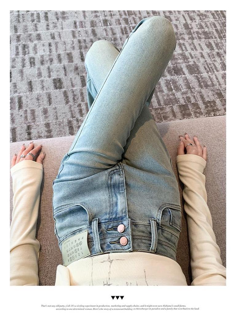 Women's Petite Vintage Light-Wash Micro-Flare Jeans - High-Waisted, Slim Fit for Spring and Autumn
