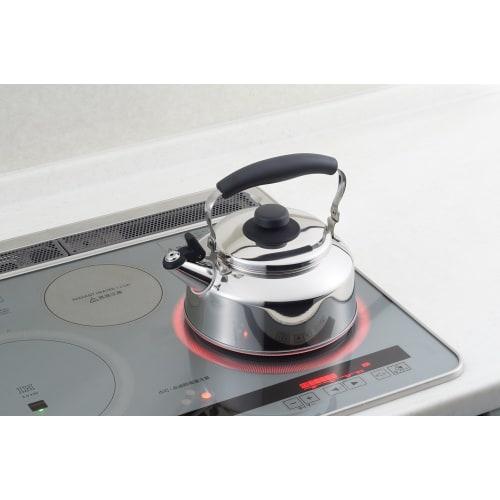 Yoshikawa SH8417 Wide-Mouth Whistling Kettle, 2.6L, Stainless Steel, Induction and Gas Compatible, Tsubame-Sanjo, Made in Japan