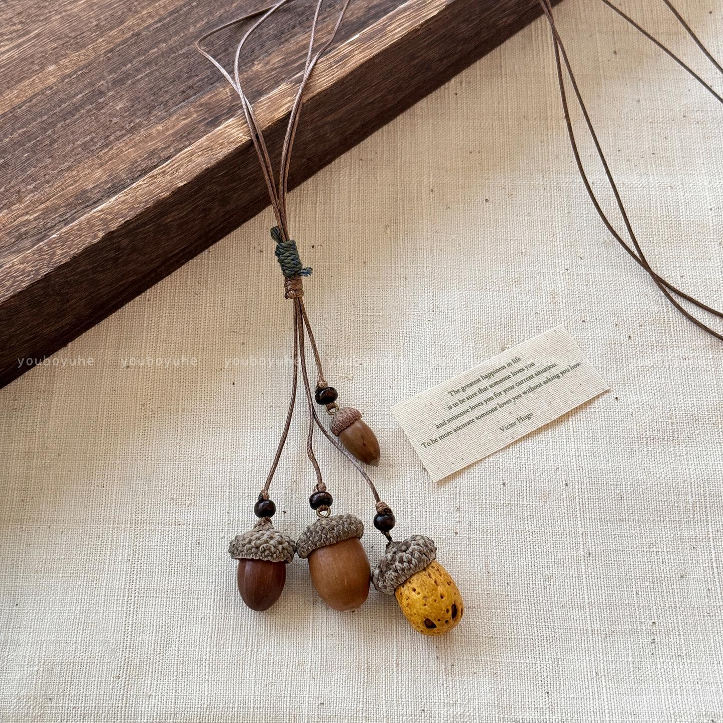 

Vintage Acorn Pendant Necklace - Ethnic Style High-End Sweater Chain for Women