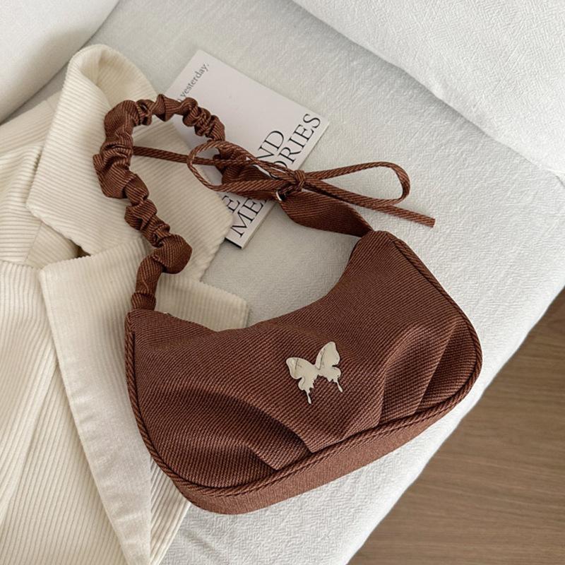 Small design texture bag 2025 new daily simplicity with summer leisure single shoulder folds crossbody armpit