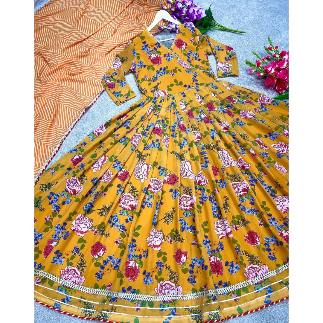 

Фирменное и разработанное платье высшего качества с дупаттой с высокой степенью связи.