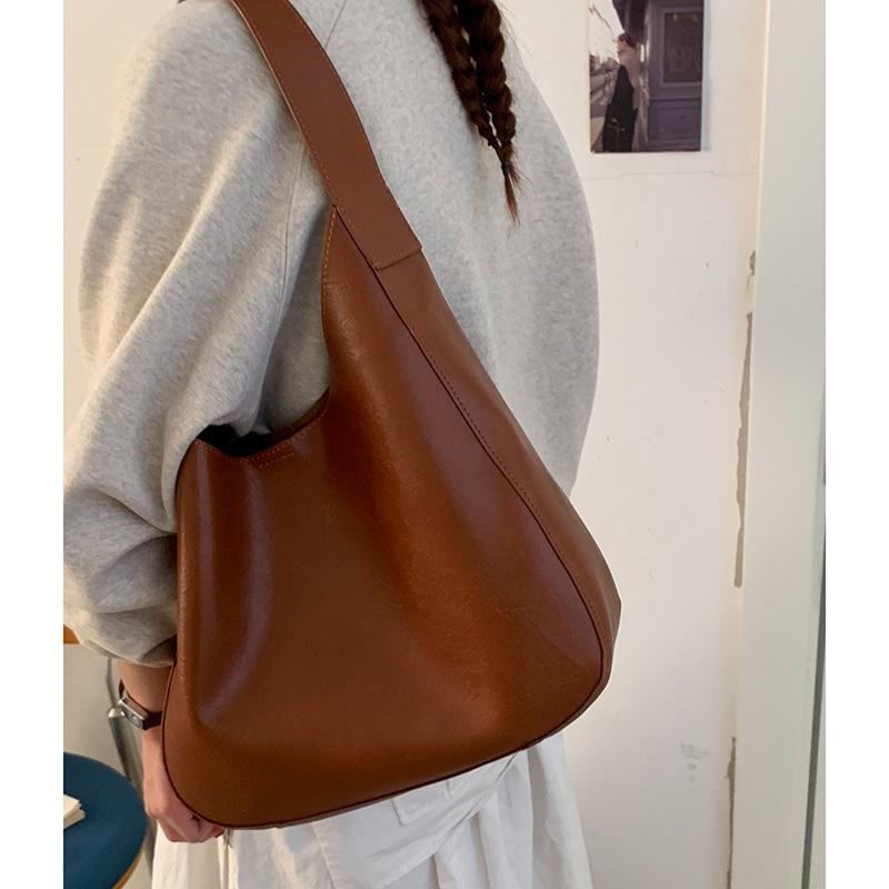 Bag Large capacity women's underarm commuter bag 2025 new solid color simple tote bag soft shoulder bag