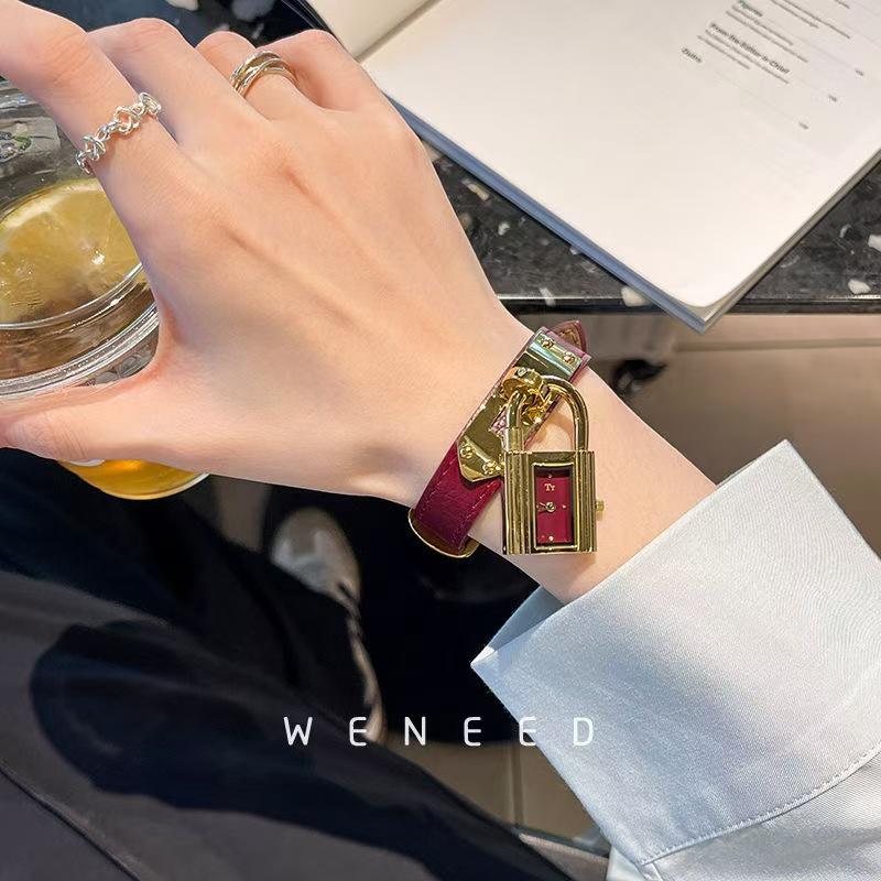 Charm Stainless Steel New Women's Watch Chain Watch Genuine Leather Vintage Quartz Watch Fashion Small Gold Watch