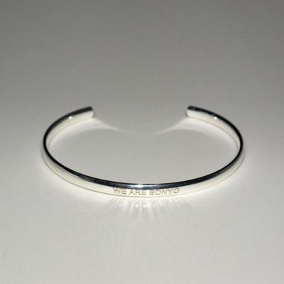 sOnyO Daily Silver Bangle