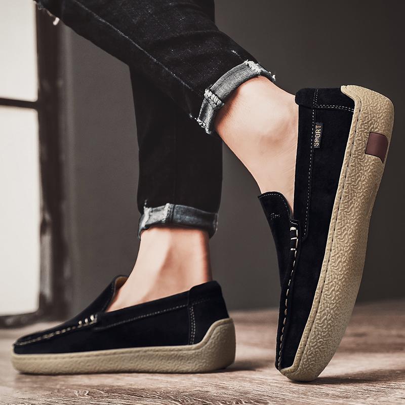 New Leather Men's Casual Shoes Hooded Pig Suede Flat Shoes Men Snearkers Men's Fashionable and Comfortable Low Top Snail Shoes