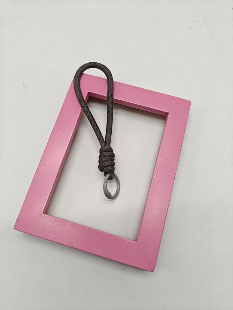 New colored hand-woven rope, mobile phone lanyard, doll bag, keychain DIY jewelry, pendant accessories.