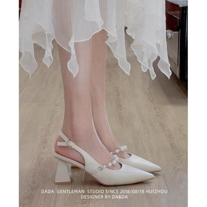 Beautiful Spring and Summer High Heels Women's Thick Heel Cheongsam Pointed Design Sense Niche Pearl Bag Head Sandals