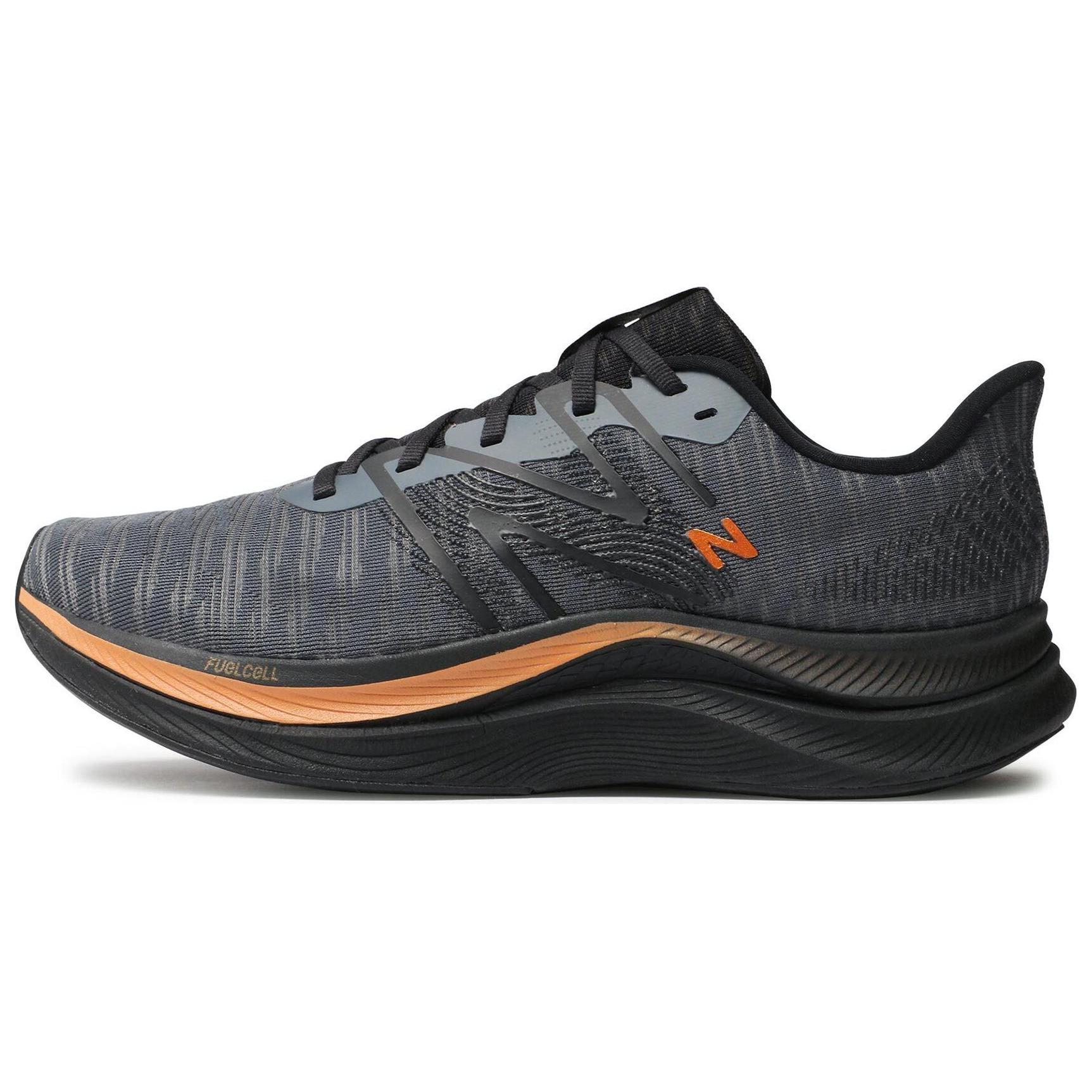 

новые New Balance FuelCell Propel V4 Graphite Copper Metallic 43