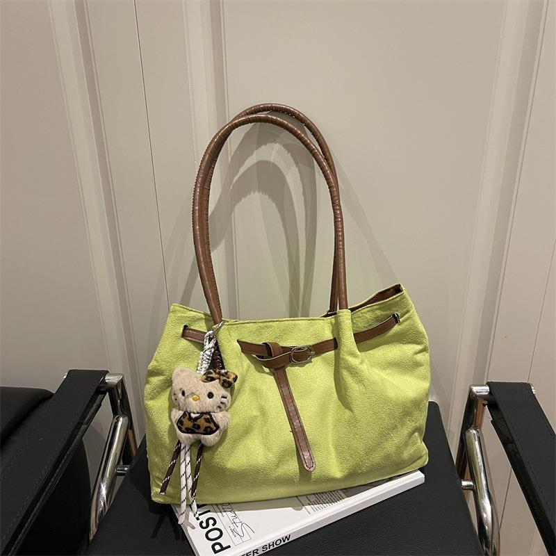Fashion and casual large-capacity suede tote bag, autumn and winter new commuter high-end shoulder women's bag