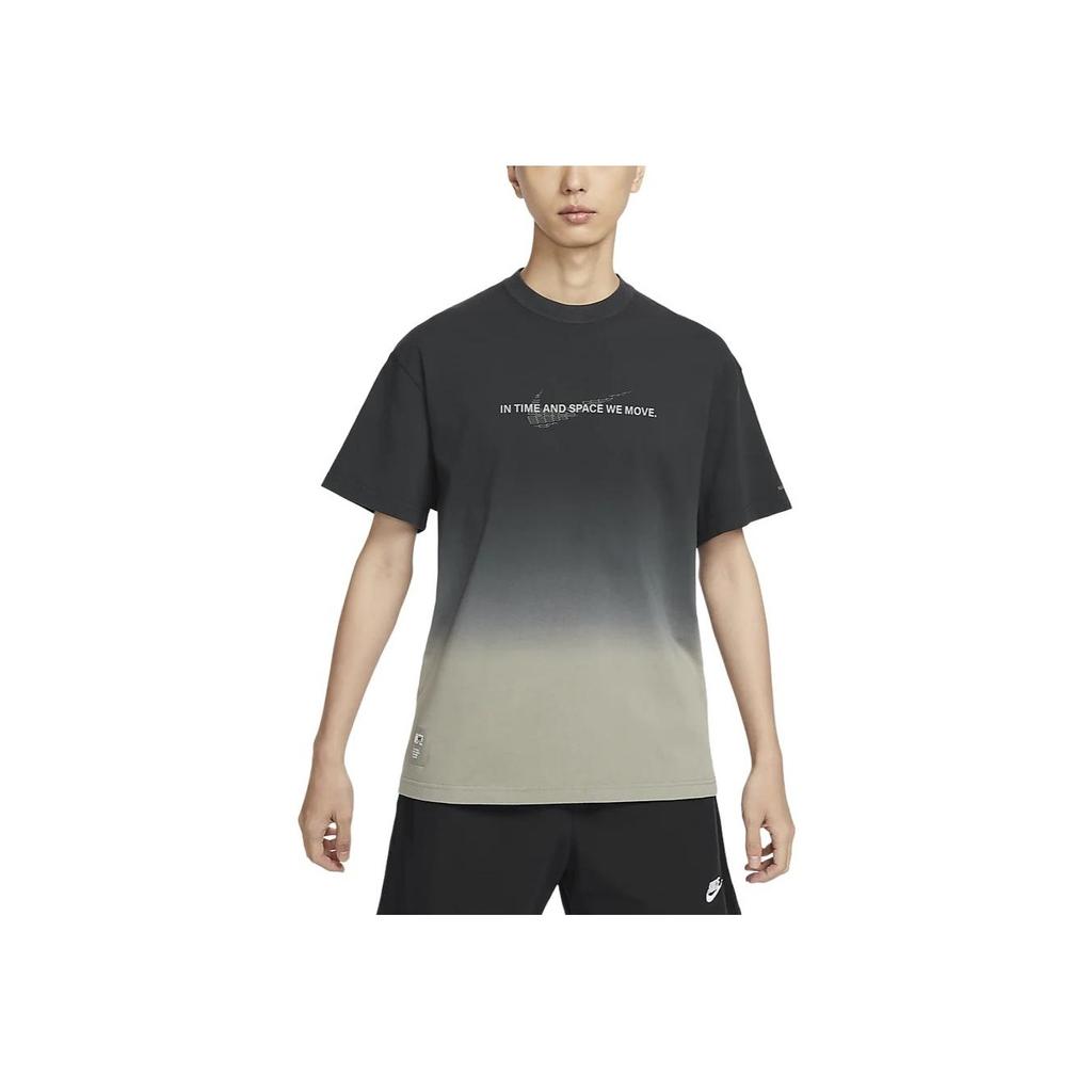 Nike Sportswear Gradient Logo Print Crew Neck Short Sleeve T-Shirt Men Tops Dark-Mud-Gray HF0818-053