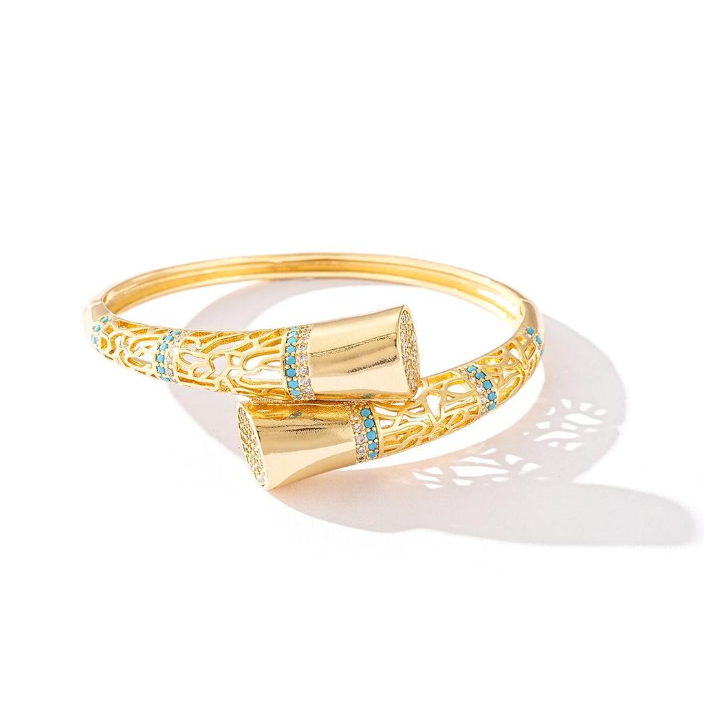 Irregular Hollow Design Women's Bracelet Ring for Weddings
