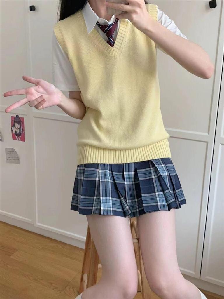 Japanese School-Style Embroidered V-Neck Knitted Vest for Women