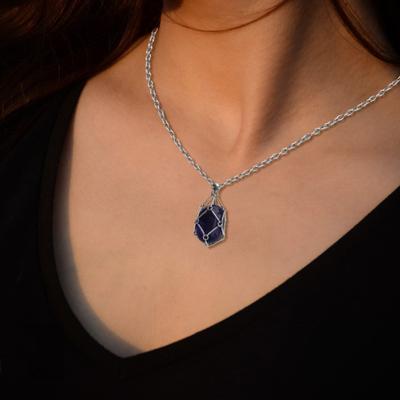 Kristallhalter-Halskette aus Edelstahl, natürlicher Edelsteinhalter, Halskette, verstellbar, leerer Quarzsteinkäfig für Männer und Frauen