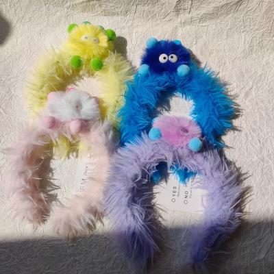 Canlılık canavarı peluş komik kafa bandı sevimli kız kalp grotesk tüy yumağı kafa bandı çirkin sevimli tasarım kafa bandı saç aksesuarları