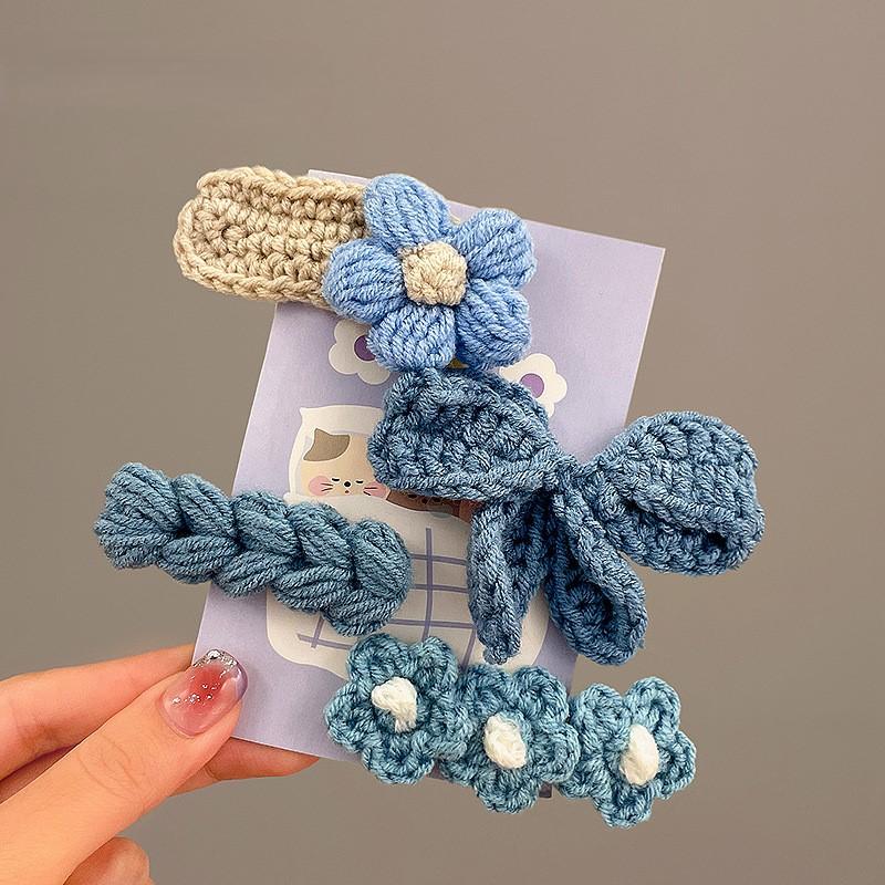 4Pcs Cute Knit BB Hair Clips Handmade Flower Bow Bang Clips for Kids Perfect for Christmas Festival Celebration