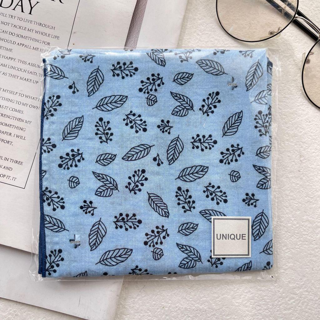 Korean Style Retro Floral Cotton-Linen Scarf: Exquisite Autumn/Winter Silk Square for Women