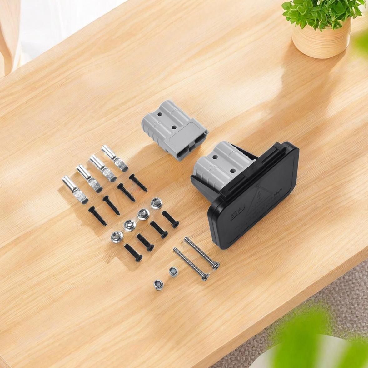 

Compact Size High Current Capacity Flush Mount Bracket for Power Connection сірий