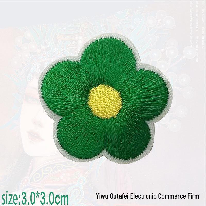 Colorful Plum Blossom Embroidered Fabric Iron-on Patch for Clothing Repair