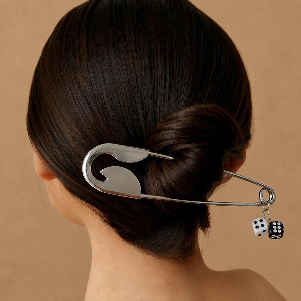 Stylish Large Silver Hair Brooch: Creative Metal Claw Clip for Thick Hair