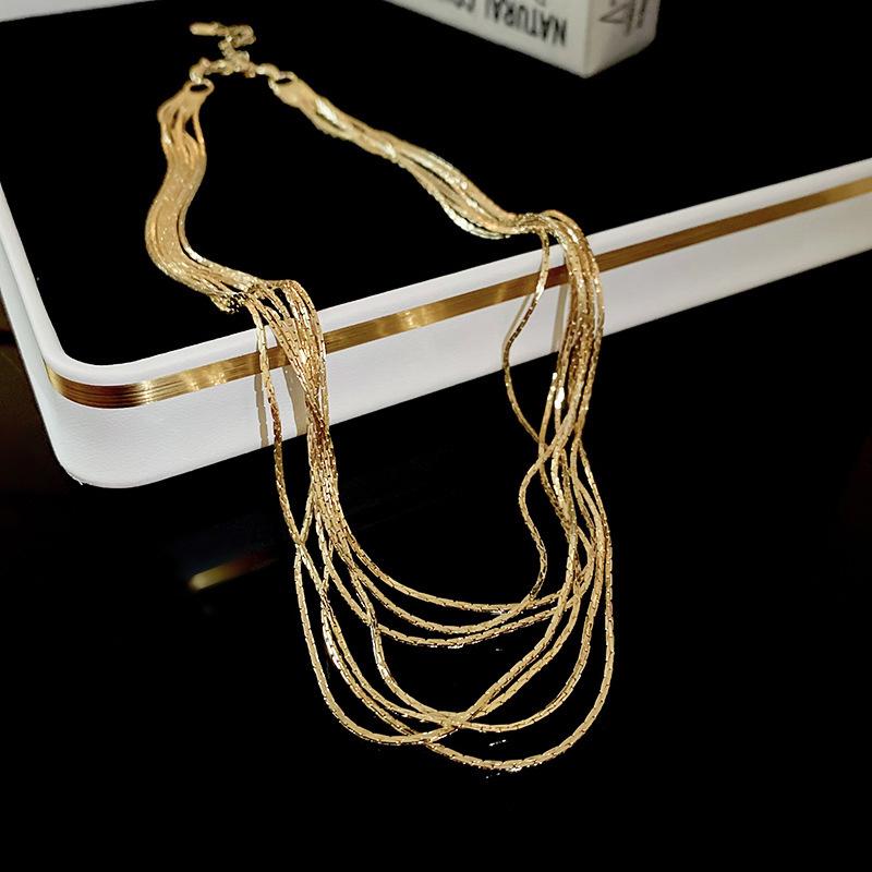 Minimalist Multi-Layer Stackable Clavicle Necklace - Trendy, Versatile Design for Women