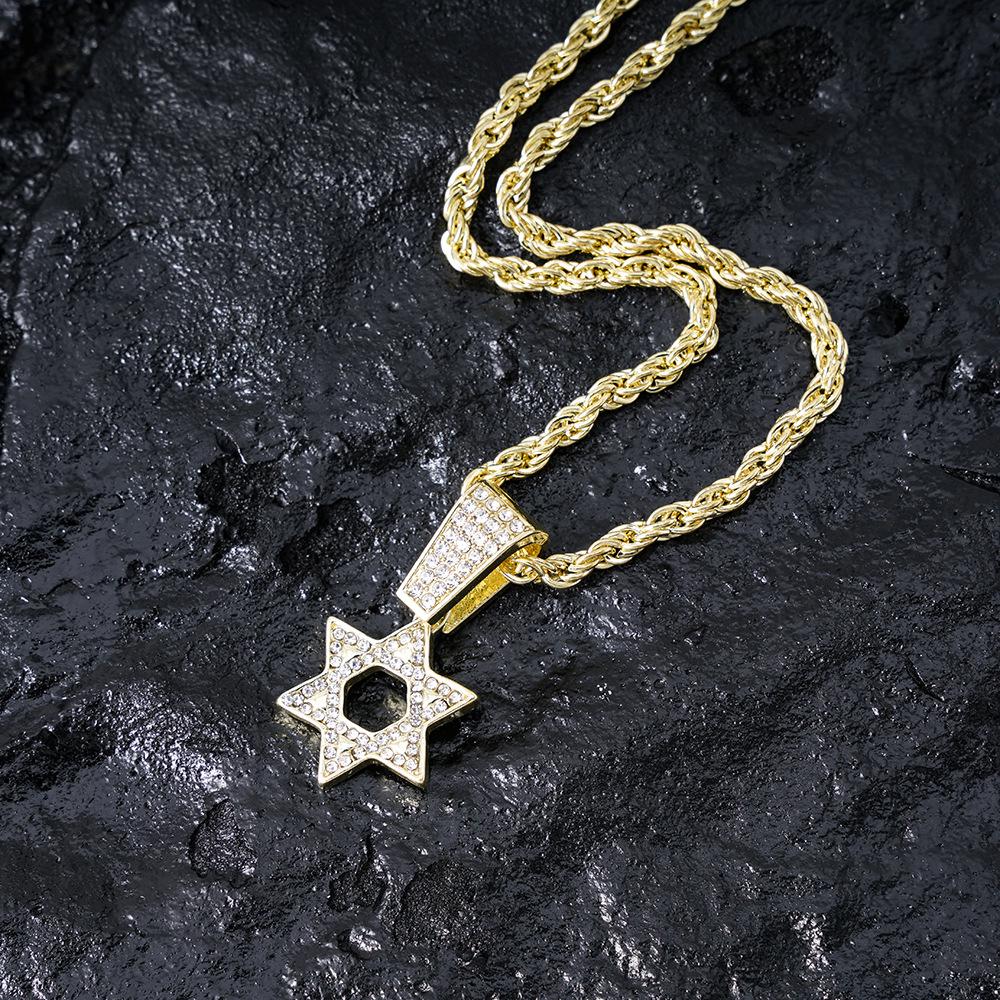 Versatile Punk Style Rhinestone-Inlaid Hip Hop Star Pendant Necklace in Zinc Alloy