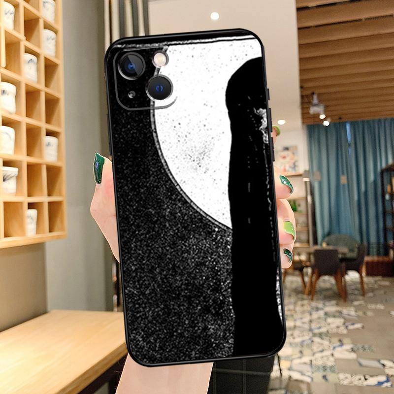 Gothic Fashion Skull Phone Case For iPhone 16 17 Pro Max 15 14 13 11 12 Pro Max Mini 15 16 Plus 16e 17 Air Cover