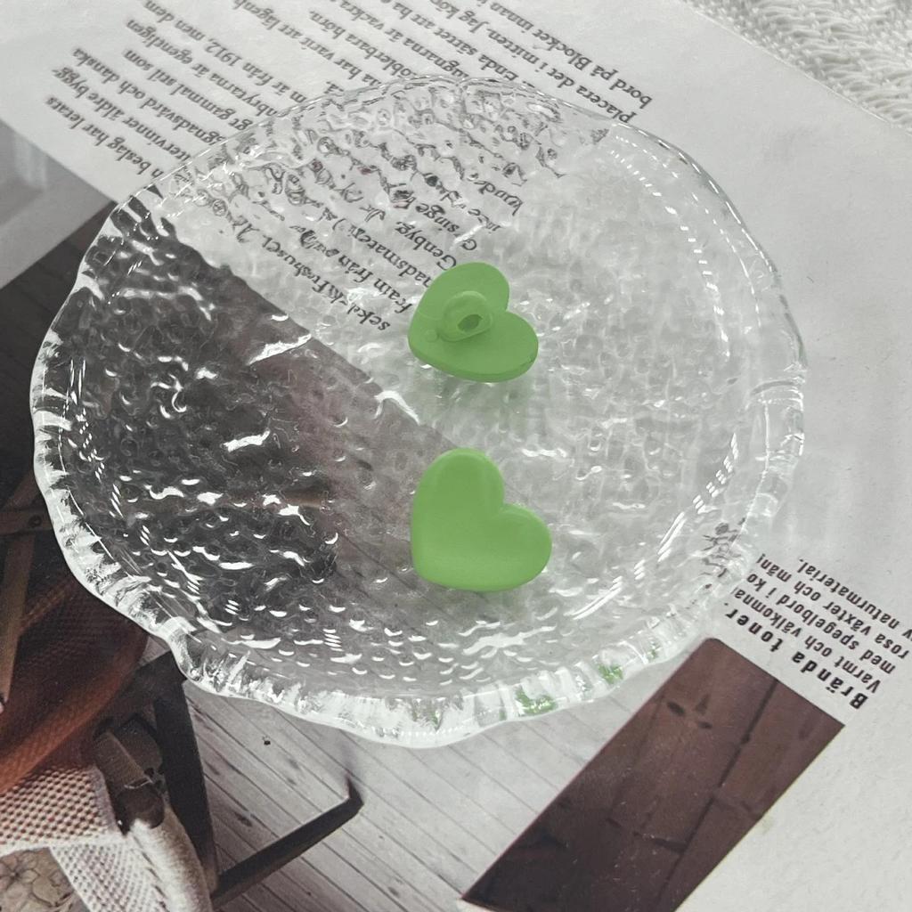 30 Teile/los 18/20mm Bunte hohe footed glänzend liebe spray lackiert kunststoff tasten kinder jacken pullover dekorative tasten