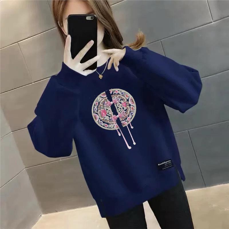 Plus Size Women's Velvet Thick Sweatshirt: Autumn/Winter Loose Fit, Slimming, & Fashionable