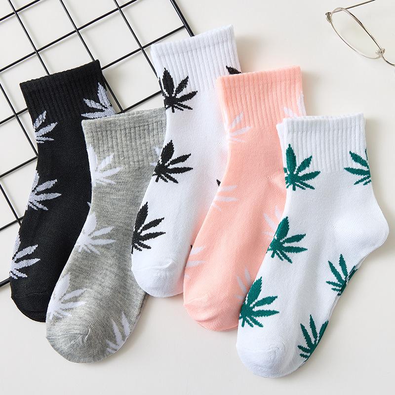 5 Çift Kadın Meyve Baskılı Çorap Seti Sevimli Günlük Kore Modası Kawaii Japon Stili Balkabağı Çilek Muz Şeftali Avokado Çoraplar