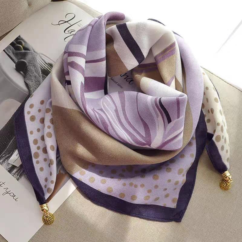 Womens Cotton Square Scarf With Magnetic Clasp Lightweight Winter Wrap Accessory Floral Print