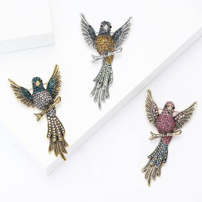 Broches et bijoux de corps