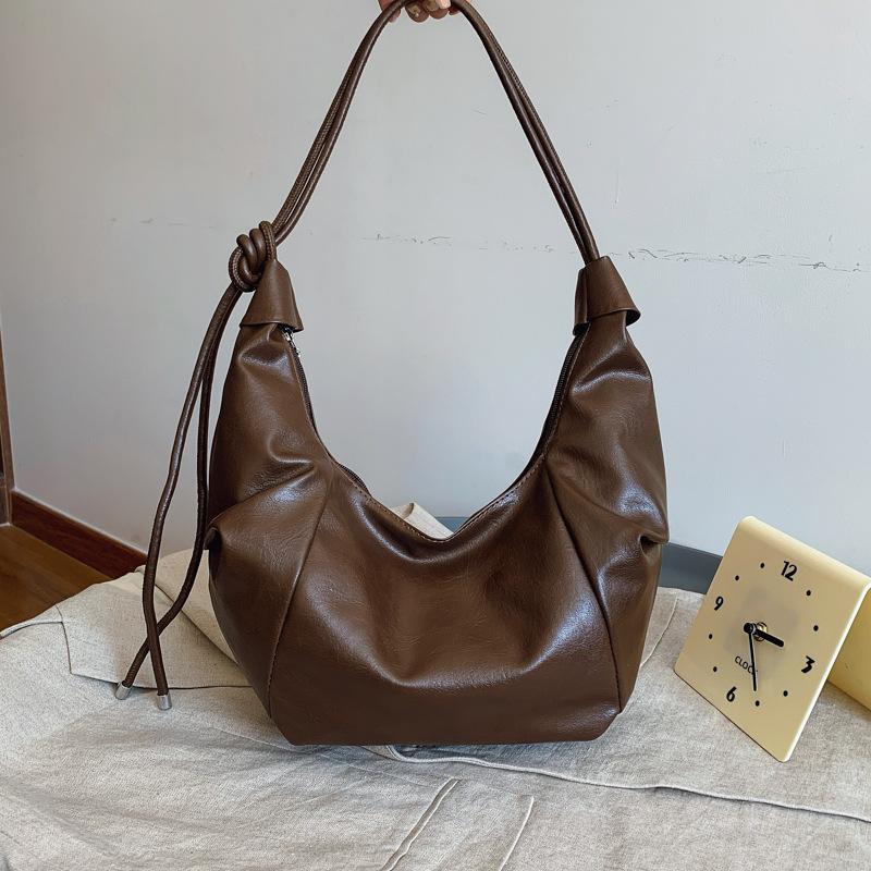 Pu single shoulder women's bag Maillard style retro soft surface dumpling bag spring new fashion pleated underarm bag women