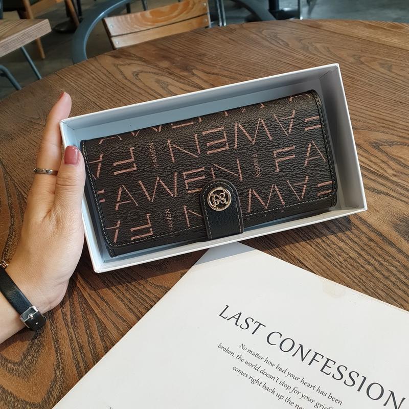 2025 Женские кошельки из натуральной кожи с логотипом двухцветный длинный кошелек из коровьей кожи с буквенным принтом женский клатч кошелек двойного сложения чёрныйкофейный 3715₽