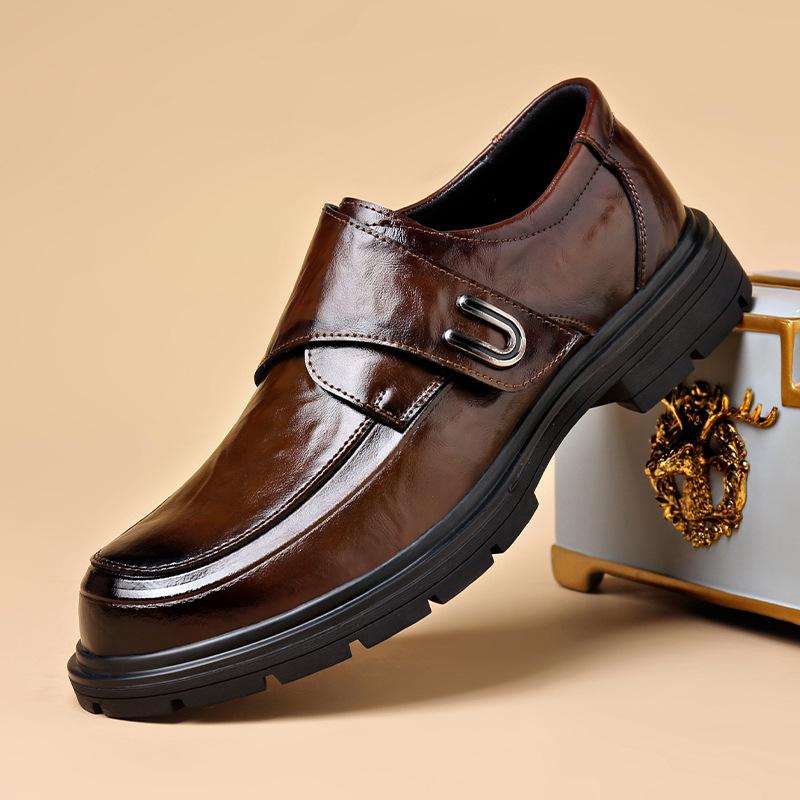 Lederschuhe Herren 2025 Frühling Casual erste Schicht Rindsleder weiche Oberfläche Herren Hochzeit Bräutigamschuhe Trend 2025