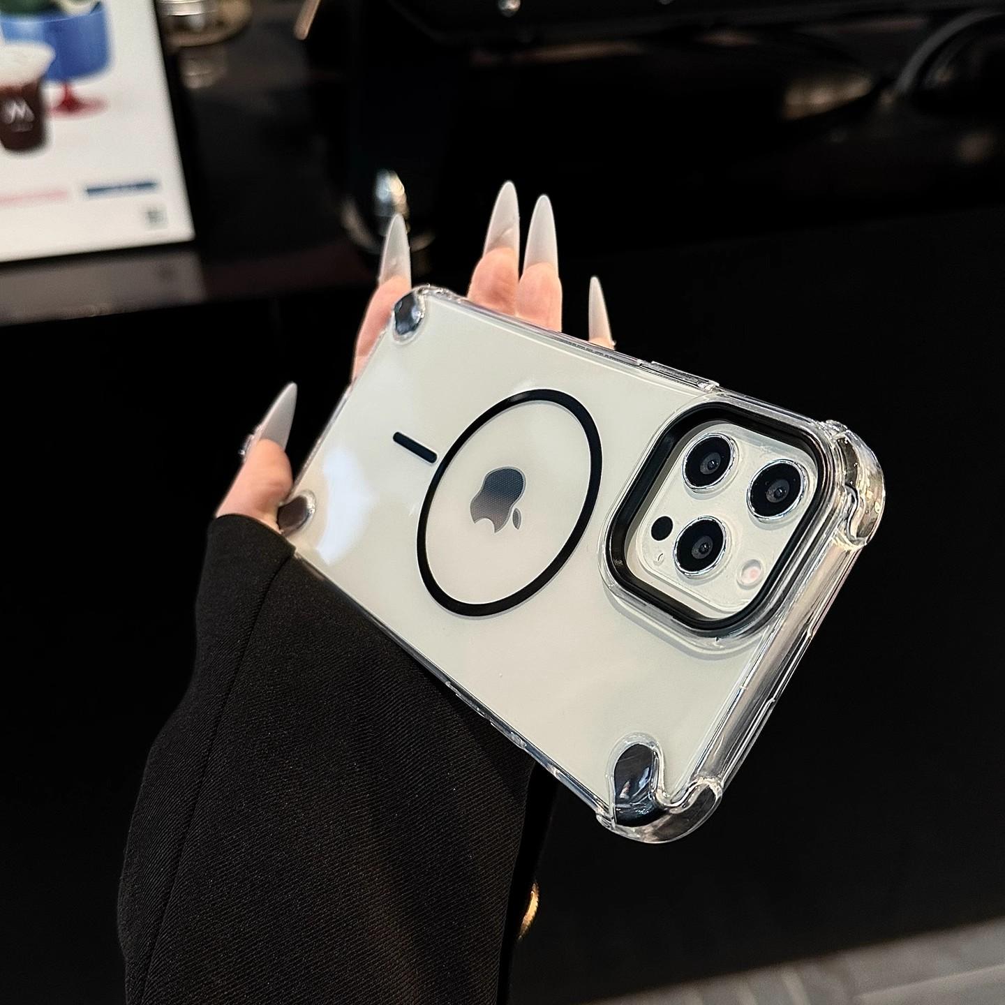 

Простой и прозрачный магнитный чехол с четырьмя углами, защищающий от падений, мягкий для iPhone 16 Promax 15 Plus 14 Pro Max 13 12 11 iPhone 11 Promax чёрный