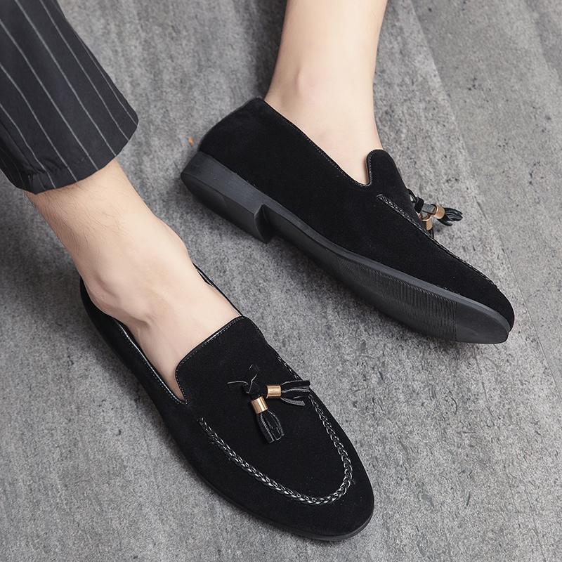 Hot Selling Men's Loafers Europe America Soft Soled Comfortable Low Top Shoes Outdoor Casual Men's Driving Shoes Free Delivery