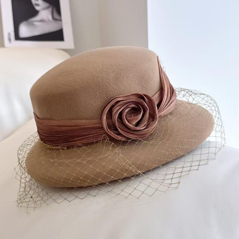 Autumn Winter 100% Wool Hat Bell Hat Women's French Elegant Retro Hepburn Autumn and Winter Celebrity Pearl Wool Felt Bucket Hat
