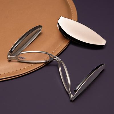 Folding Pocket Reading Glasses for Middle-aged and Elderly Men, Anti-blue Light, Convenient To Carry, Metal Full-frame Retro Reading Glasses