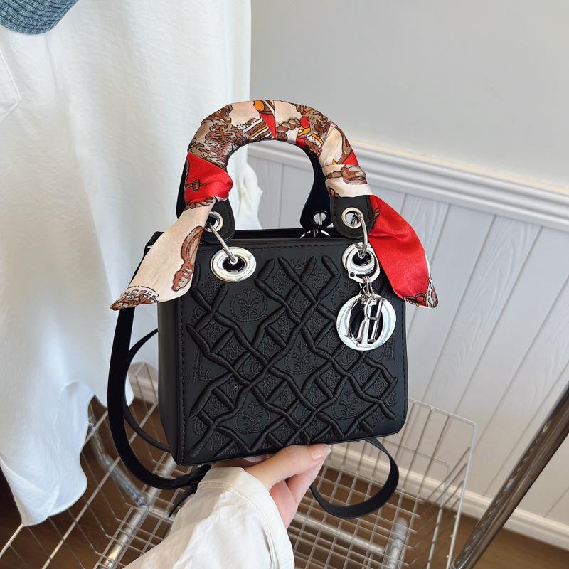 New fashion heavy industry embroidered silk scarf bag portable shoulder crossbody trendy women's bag