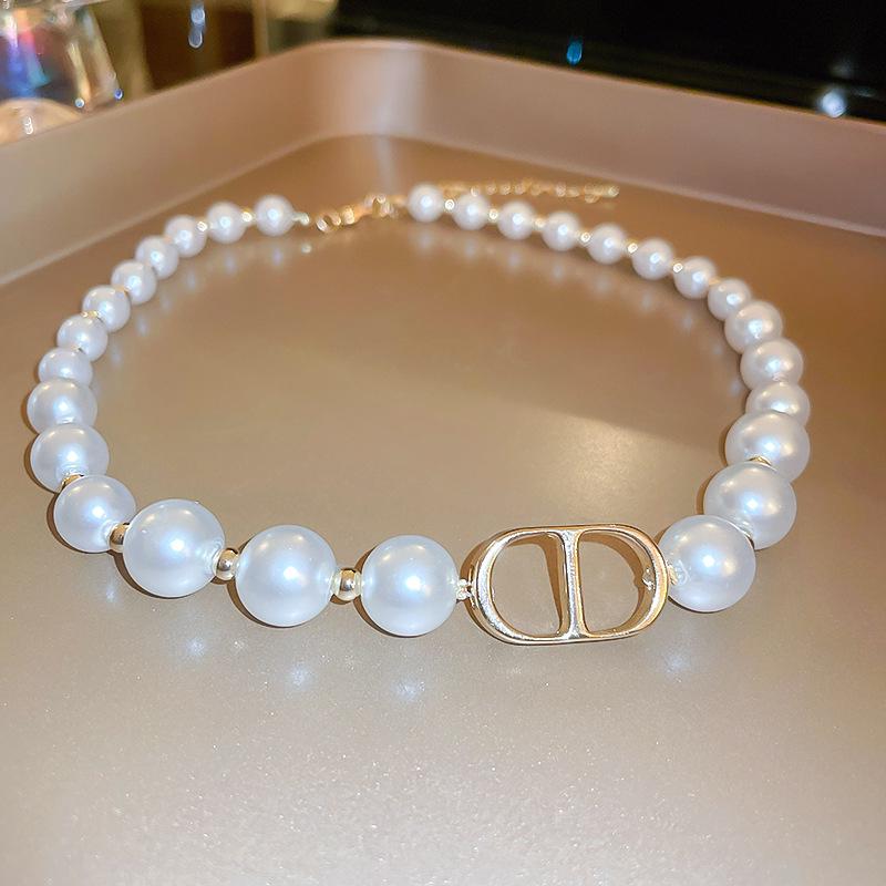 Vintage Retro Court-Style Clavicle Necklace for Women