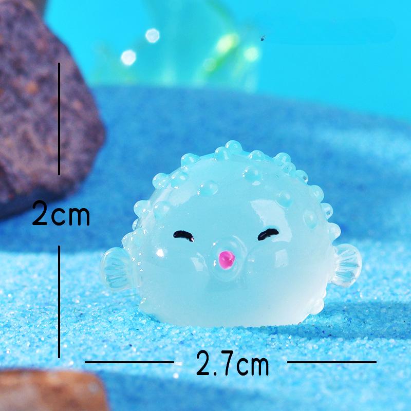 

Морской декоративный элемент Светящийся аквариум Маленький декоративный элемент Мультяшная надувная рыба фугу Декоративный элемент из смолы синий