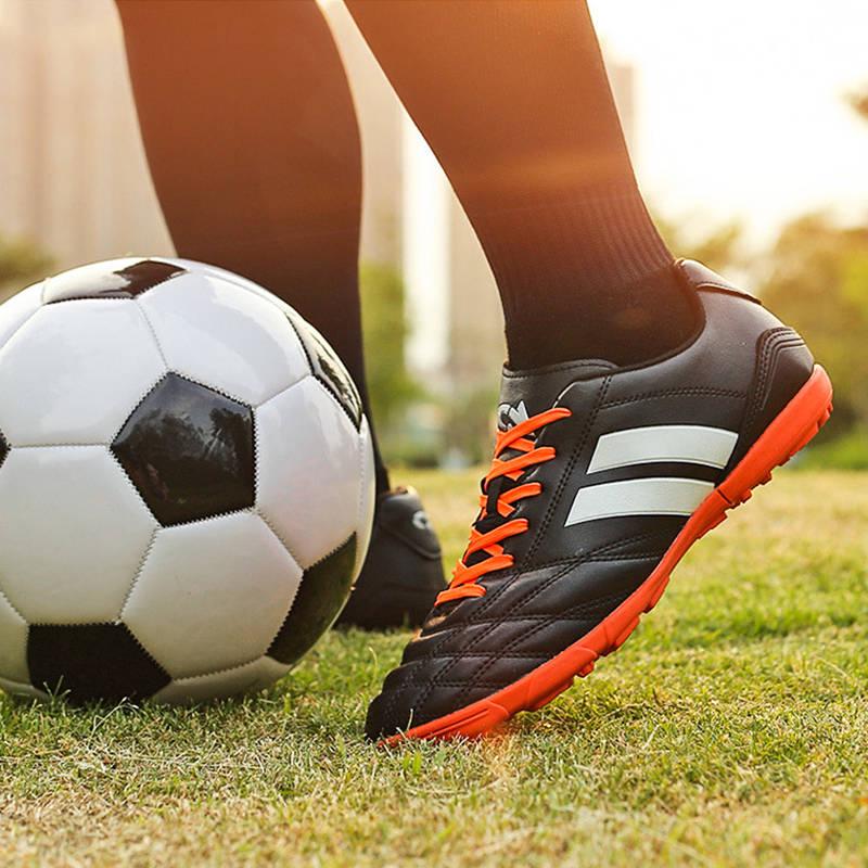 Football Shoes Men and Women Broken Nail Anti-skid Children's Training Shoes