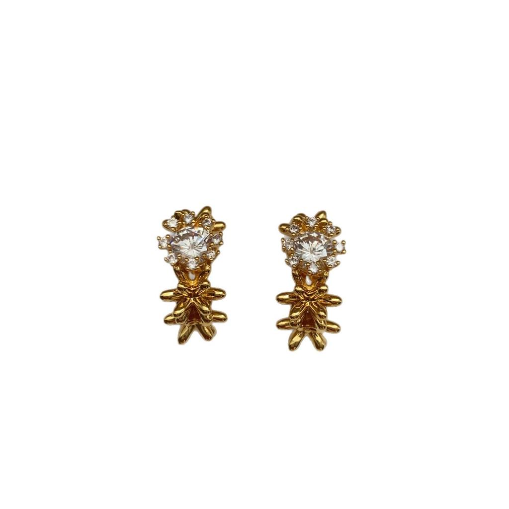 Light And Smart Three-Dimensional Flower Zircon Stud Earrings, Super Flash Earrings, Elegant And Versatile Earrings, Gorgeous And Exquisite.