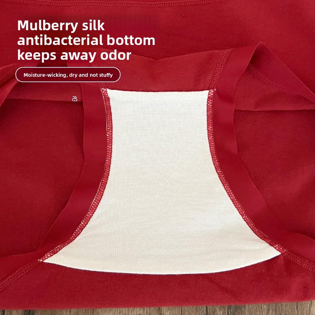Female Spring and Autumn New Year Red Non-trace Waist Triangle Briefs