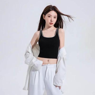Imi's neues geheimes Damen-Strick-Tanktop mit quadratischem Ausschnitt
