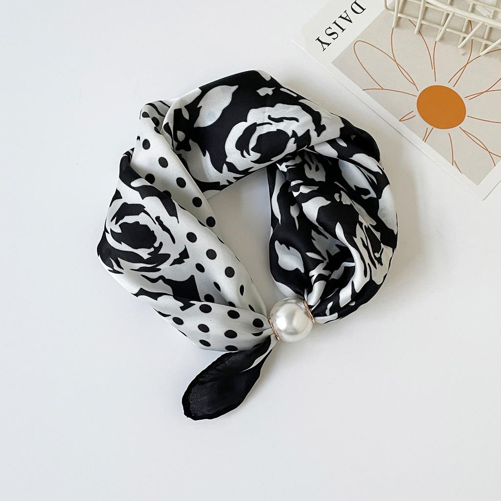 Scarf Magnetic Silk Collarbone Pearl Neck Scarf Thin Lazy Pendant Chain Buckle Bandana Handkerchief Foulards Femme Accesories