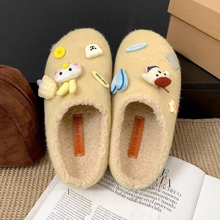 Cute and lightweight flat-bottomed fluffy slippers for women to wear in winter plush and warm Birkenstock bag head mop 40 жёлтый 3550₽