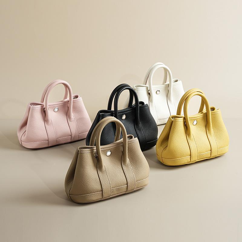 Borsa a Spalla Singola e a Tracolla in Pelle di Vacchetta a Strato Superiore, Borsa Piccola Compatta e Raffinata, Senso di Nicchia e di Alta Gamma, Borsa per Lavoratori d'Ufficio